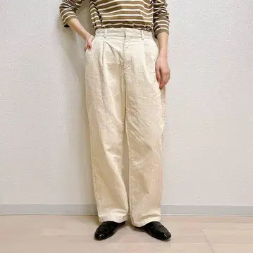 MUJI 스트레치 코듀로이 이지 스트레이트 팬츠
