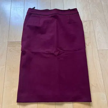 BOSCH 버건디 타이트 스커트 38