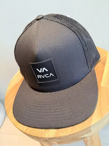 [새상품] RVCA 루카 스냅백 메쉬 캡