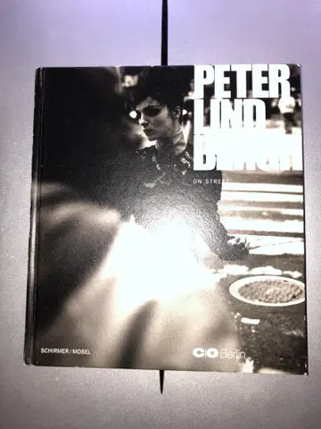Peter Lindbergh On Street