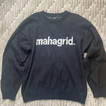 mahagrid. 블랙 스웨터 M 사이즈