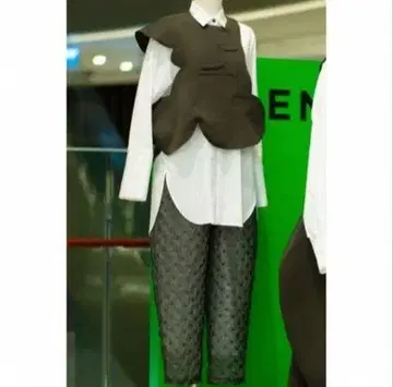 엔폴드 FORMED EGG PANTS