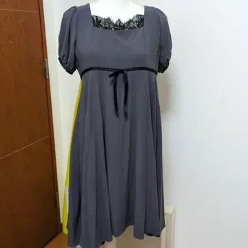 메종 드 플뢰르 푸치 로브 카논 원피스