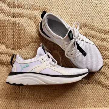[ 몇 회 착용만 ] Puma 러닝화 화이트