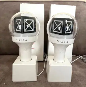 당일 발송 가능! NIZIU 응원봉 2세트
