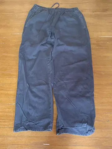 YZY 카고 팬츠 다크 그레이
