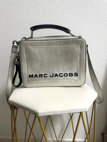 MARC JACOBS - THE BOX