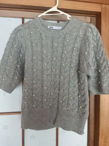 ZARA 그레이 케이블 니트 반팔