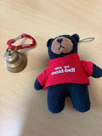 mont-bell 곰 봉제 인형과 벨 세트