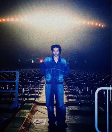 츠네타 다이키 착용 데님 팬츠 블루 - 데미지 빈티지