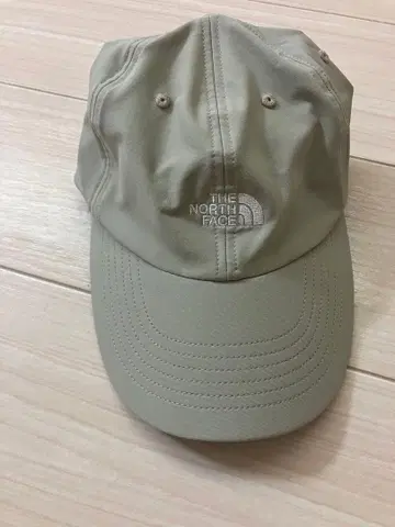 THE NORTH FACE 베이지 캡