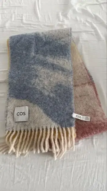 COS 모헤어 머플러 프린지