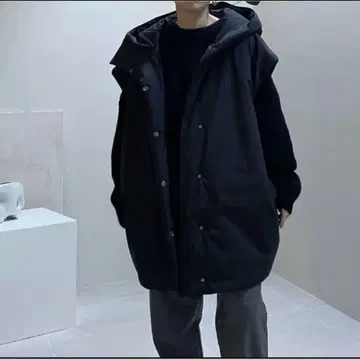 아르구 아르구 코쿤 코트 베스트/블랙
