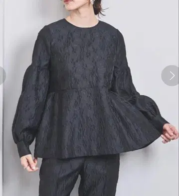 UNITED ARROWS 투톤 자카드 페플럼 블라우스 36 블랙