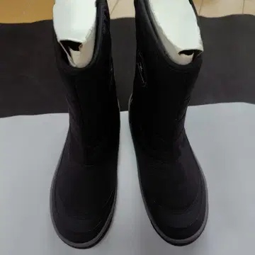미사용 새상품 윈터 부츠 CONVERSE NEXTER 1550 BT HI