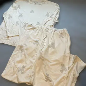 젤라또피케 동물 패턴