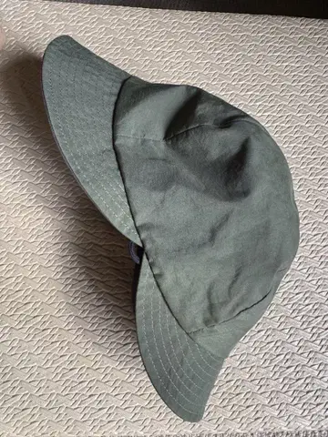 올리브 그린 버킷햇