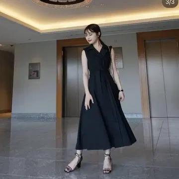 L'Or 로르 슬리브리스 코트 드레스