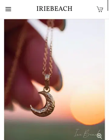 iriebeach mini moon necklace