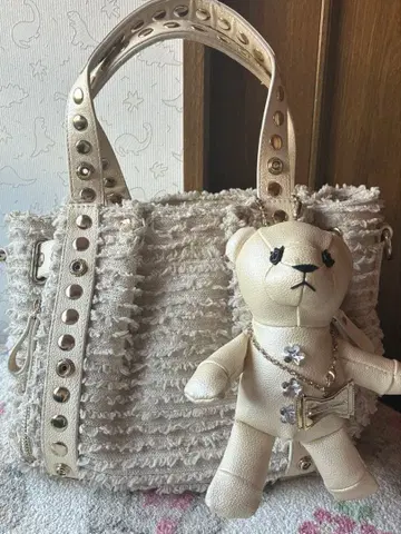 Samanthathavasa 숄더백