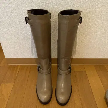 가죽 베이지색 롱 부츠