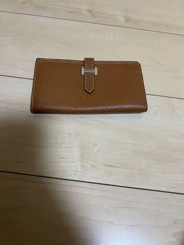 브라운 장지갑
