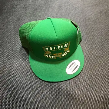 VOLCOM ANTI HERO 스냅백 캡 그린