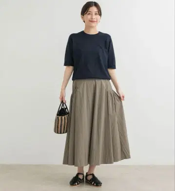 어반 리서치 도어스 포켓 개더 스커트