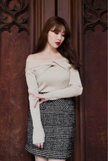 Herlipto Twist Cut-Out Rib Knit Top