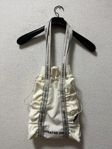 브라운 시어터 프로덕츠 숄더 복조리형 핸드백 / 크림 로고 테이프