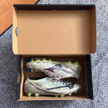 미즈노 알파 2 재팬 축구 스파이크