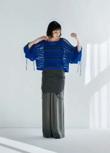 [1회 착용] 드레스레이브 DRESSLAVE 풀오버 화이트