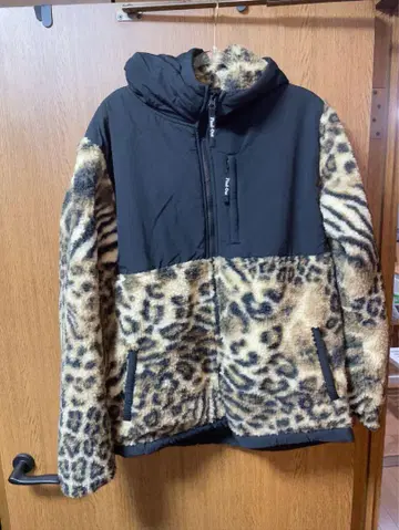 레오파드 무늬 표범 무늬 플리스 자켓 후드 부착