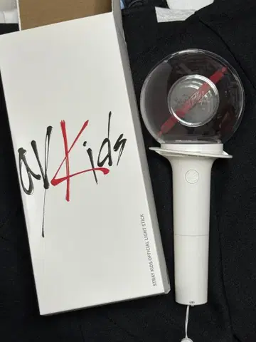 Stray Kids 오피셜 라이트 스틱 화이트