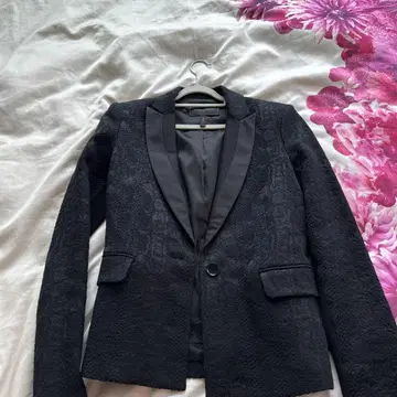 BCBGMAXAZRIA 블랙 테일러드 자켓 XXS
