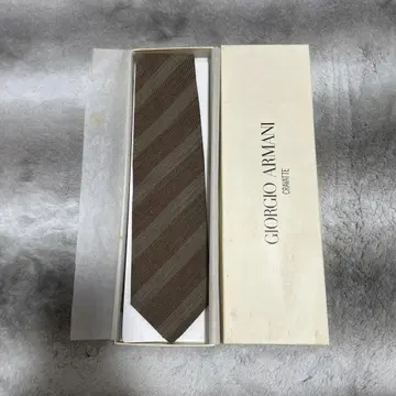 Giorgio Armani 브라운 스트라이프 넥타이