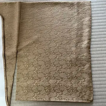 노랑 당갈색 문양 디자인 이로무지