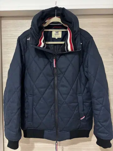 BEAMS HEART 충전솜 퀼팅 자켓 네이비 L 사이즈