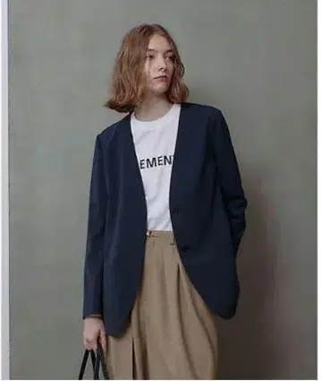 알아바일 allureville 에트리아 샴브레이 칼라리스 자켓