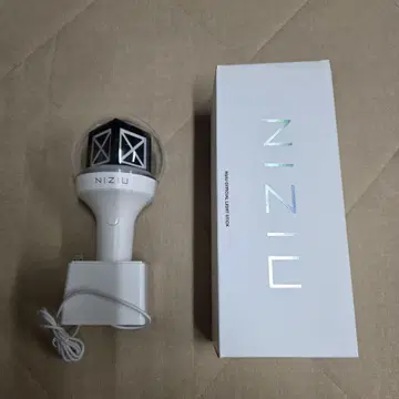 NiziU 응원봉
