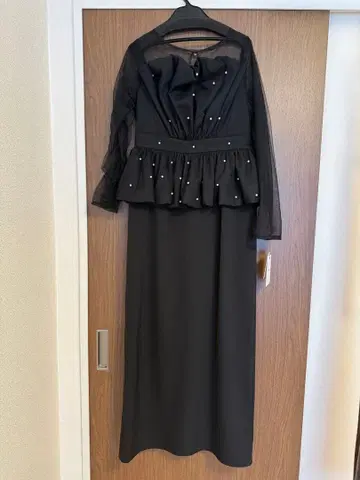 에토.유니베르 Eclipse dress 블랙 x 베이지