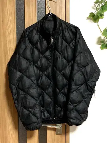 ikka 블랙 퀼팅 다운 자켓