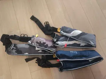 중고품 자동 팽창식 구명 조끼 카모플라쥬 네이비
