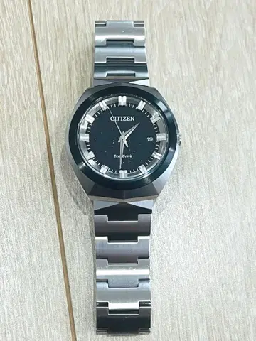 CITIZEN Eco-Drive 블랙 시계