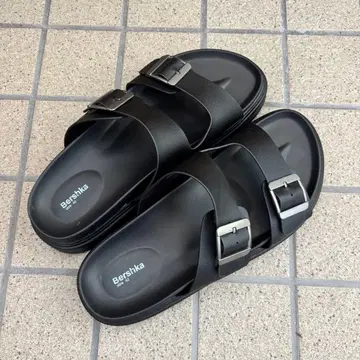 Bershka 블랙 더블 스트랩 샌들