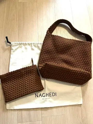 [윔 가젯] NAGHEDI 브라운 숄더백 파우치 포함