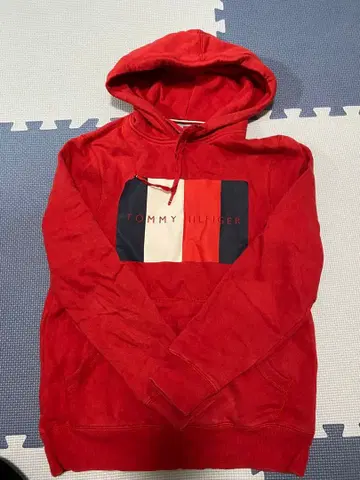 TOMMY HILFIGER 레드 후드티 S/M