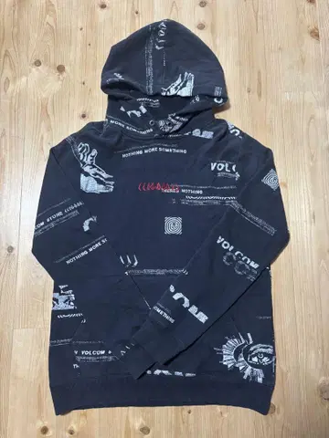 VOLCOM 후드티
