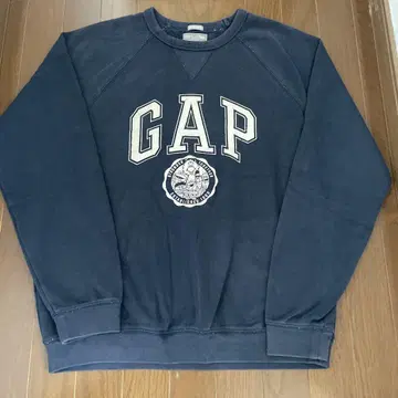 GAP 세서미 스트릿 콜라보 트레이닝복 래글런 슬리브