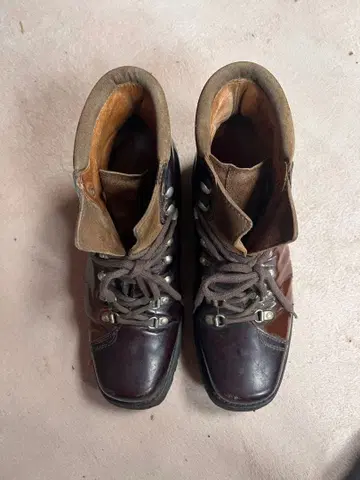가죽 하이컷 워크 부츠 브라운
